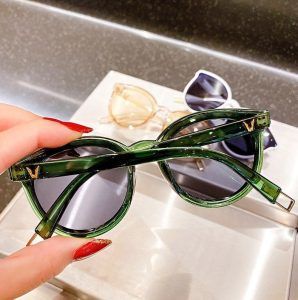 نظارة خضراء للبنات